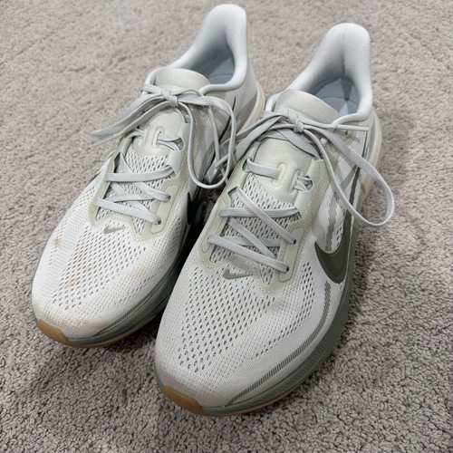 Men nike pegasus size - 42,